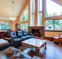 Lotta Crab Treehouse - Tourism Bookings