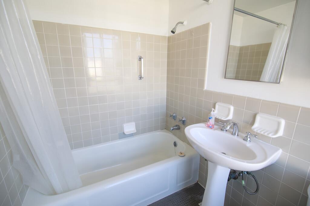 Lovely Apartment With Balcony, By The Venice Beach - thumb 1