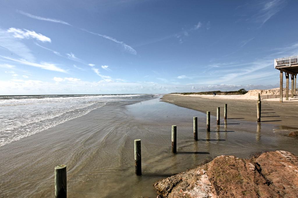 Lovely Freeport Family Home - Steps From The Shore - thumb 2