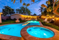 Lovely home FREE Luxury Car Service Pool and Hot Tub with Game Room Tourism Bookings