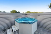 Lucky Seven Tourism Bookings