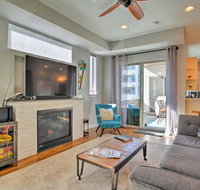 Luxe Condo with Private Patio - Walk to DT Littleton - Tourism Bookings