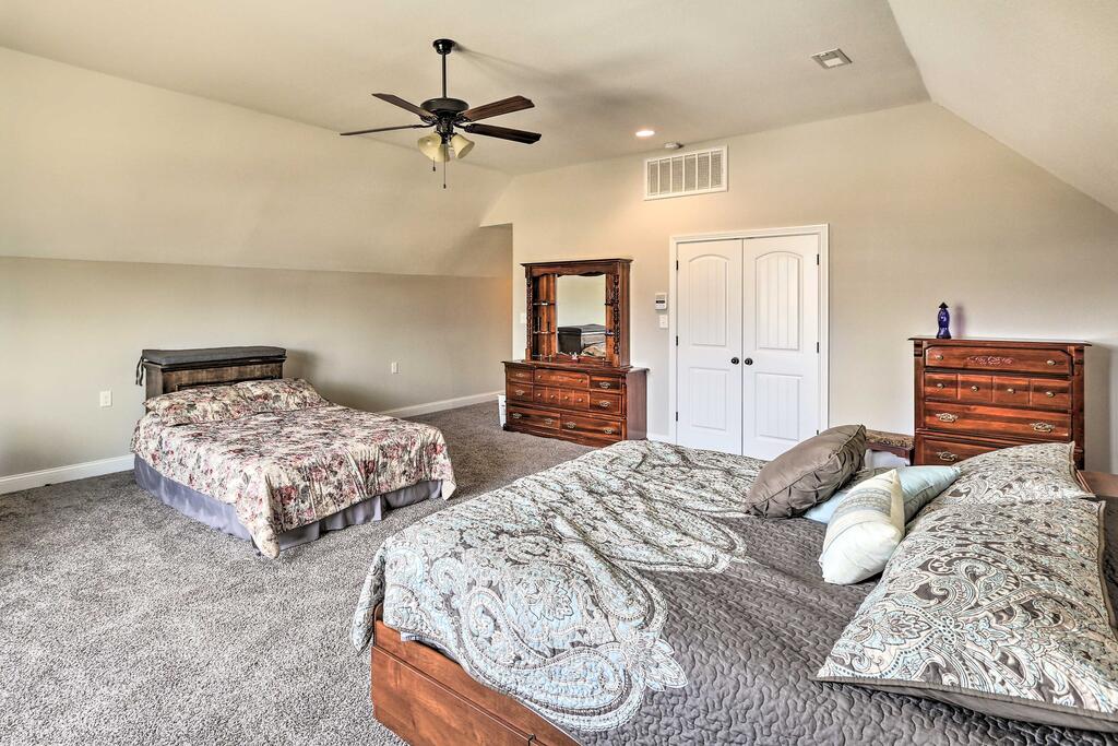 Luxe Cottage For Groups - 30 Min To Nashville! - thumb 3
