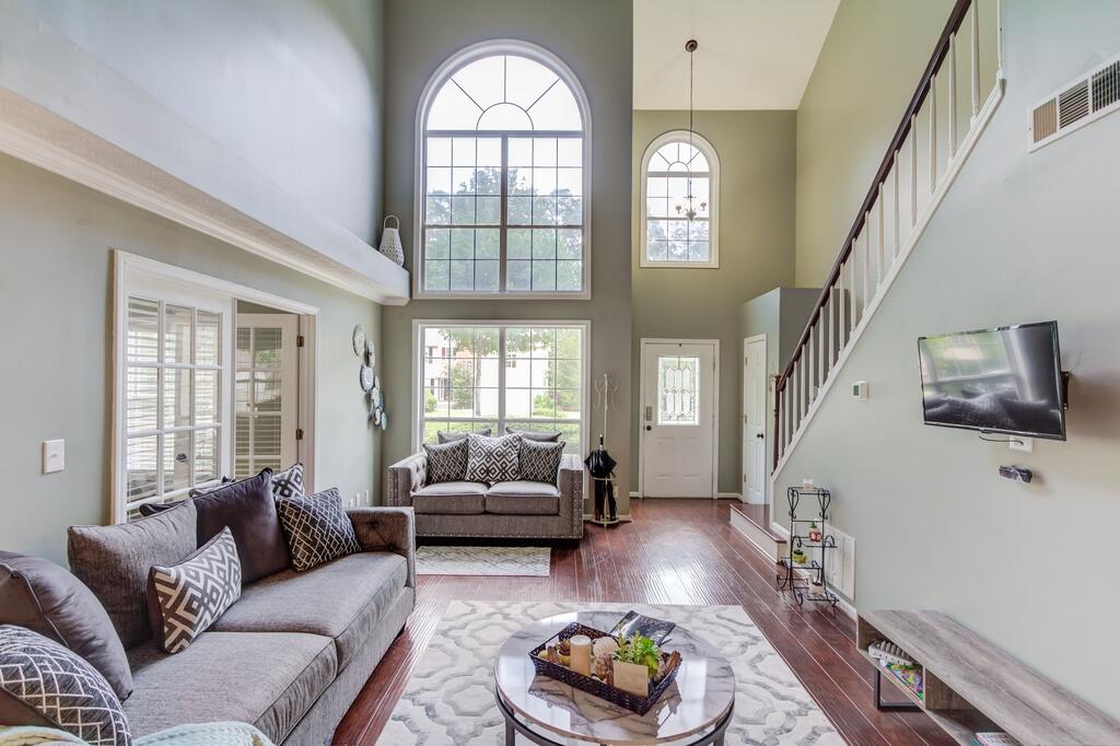 Luxe Home Lake Lanier Retreat Poker Room And Firepit - thumb 0