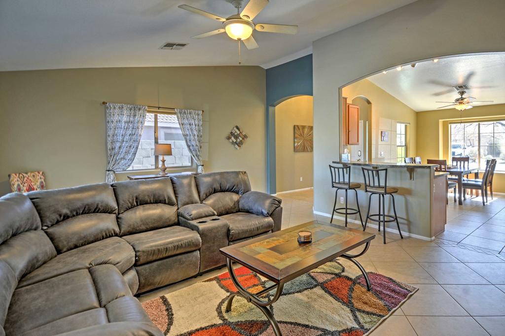 Luxe Home With Pool About 3 Miles To San Tan Mountain Park - thumb 1