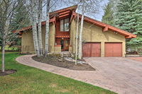 Luxe Sun Valley Retreat with Hot Tub 3 Mi to Resort Tourism Bookings