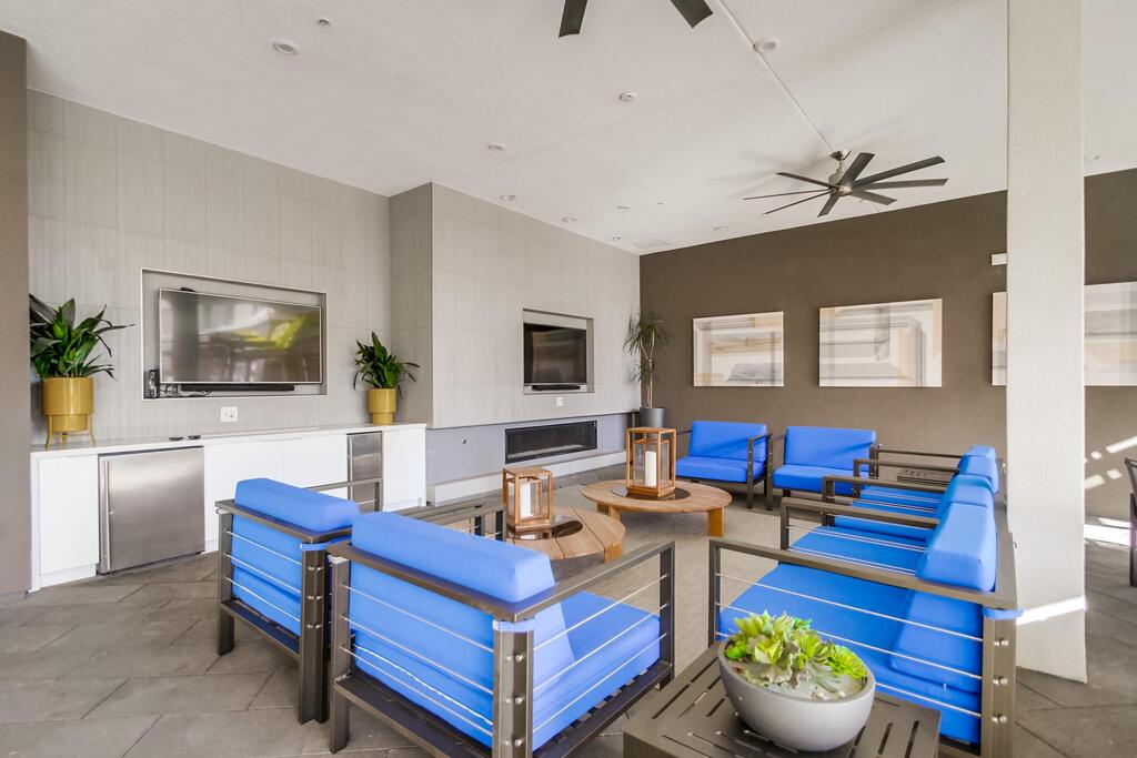 Luxury 2-Bedroom Suite In The Heart Of San Marcos - thumb 3