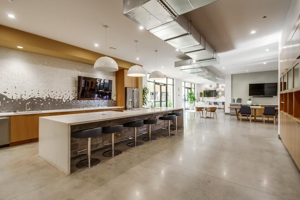 Luxury 2-Bedroom Suite In The Heart Of San Marcos - thumb 2