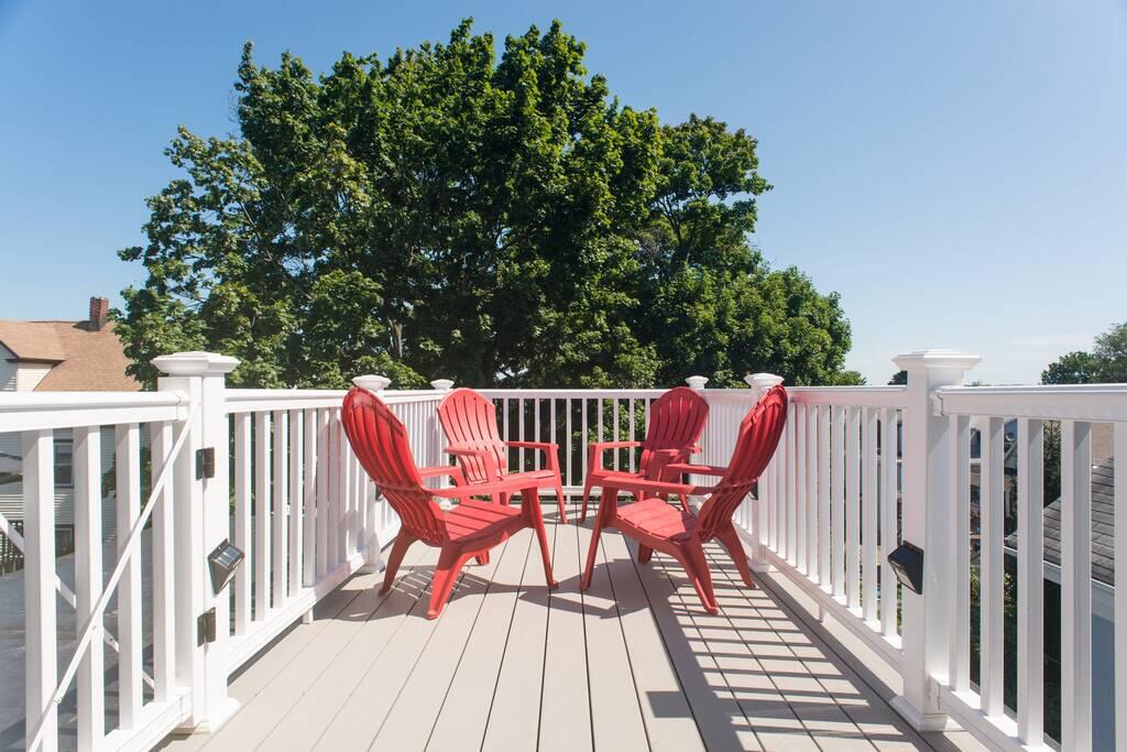 Luxury Condo - thumb 1