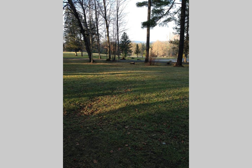 Luxury Fox Hollow Home-Laurel Lake - thumb 2