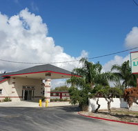 Luxury Inn - USA Accommodation