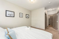 LUXURY ONE BEDROOM AT 190 SOUTH HIGH STREET-FREE PARKING Tourism Bookings