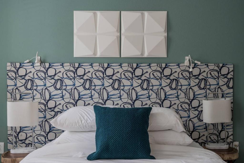 Luxury One-Bedroom With Pool On Tempe Town Lake - thumb 2