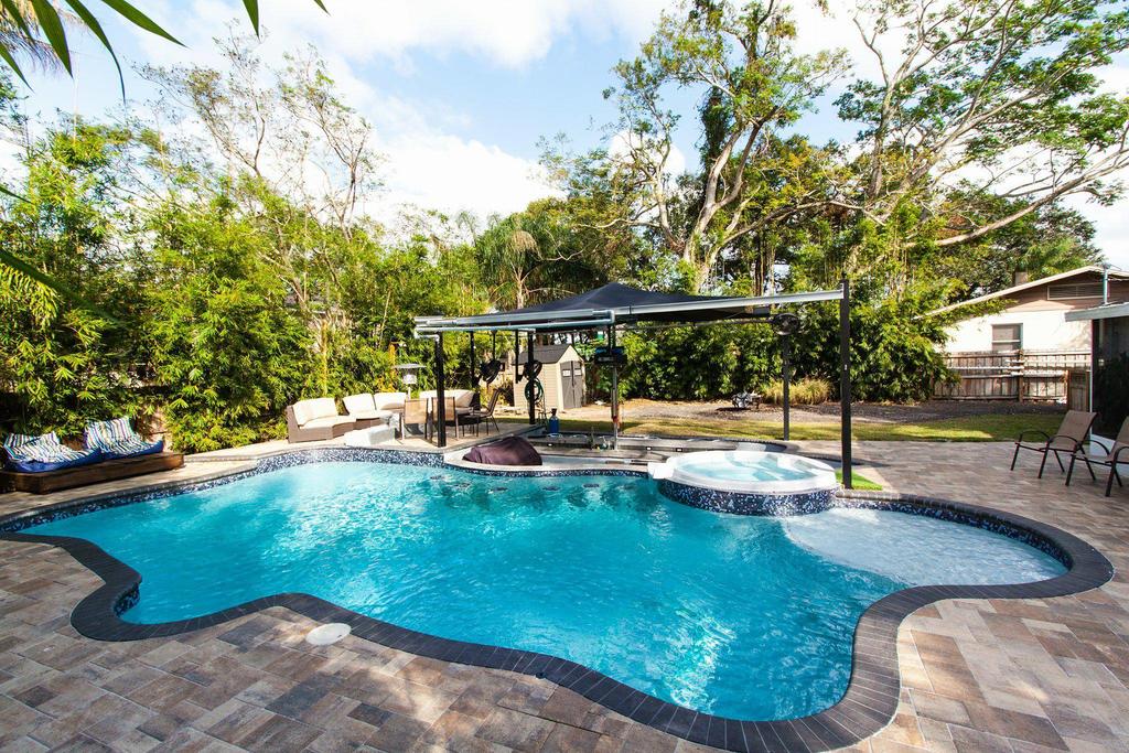 Luxury Pool Smart-home - thumb 3