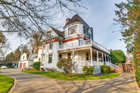 Macrum Manor Tourism Bookings