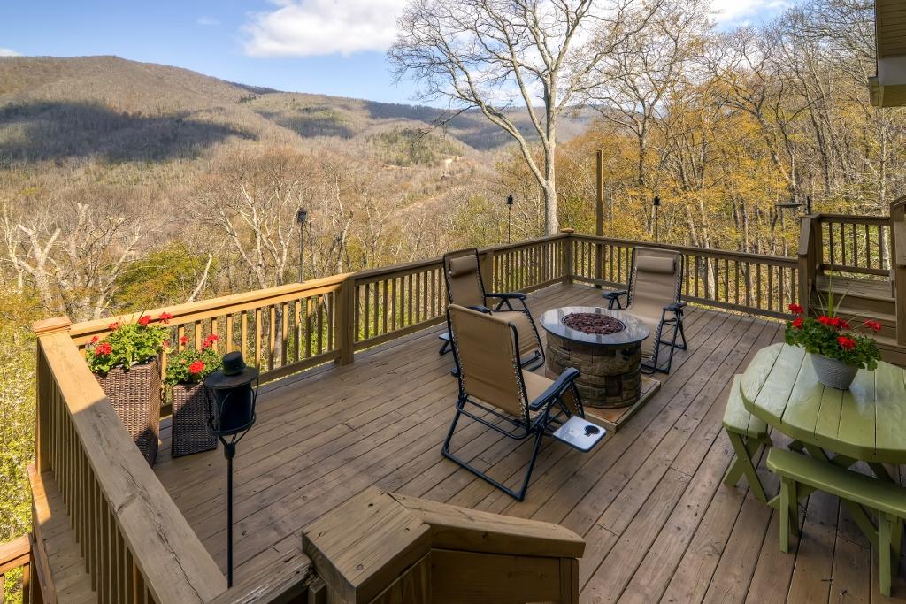 Maggie Valley Home With Mtn Views & Screened Porch! - thumb 1