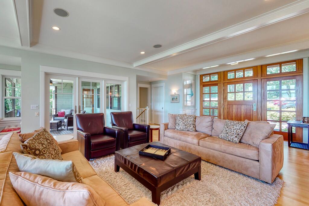 Main House - thumb 3