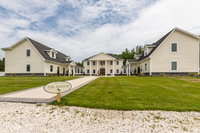 Manor at Brooklyn Meadows Tourism Bookings