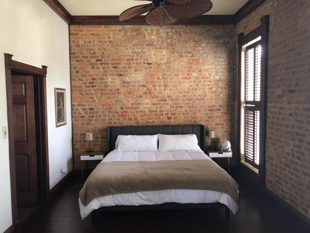 McGaritys Upstairs Inn - thumb 2