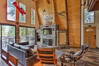 Mod Cabin with Hot Tub Walk to Lake  Golfing Tourism Bookings