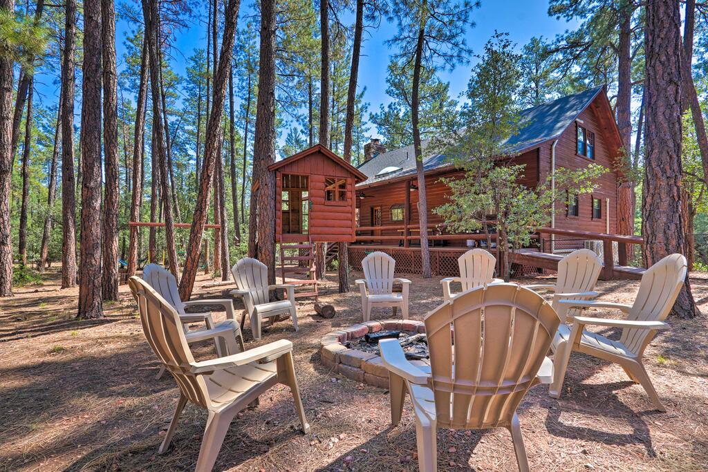 Modern Cabin With Game Room, Deck & Fire Pit! - thumb 2