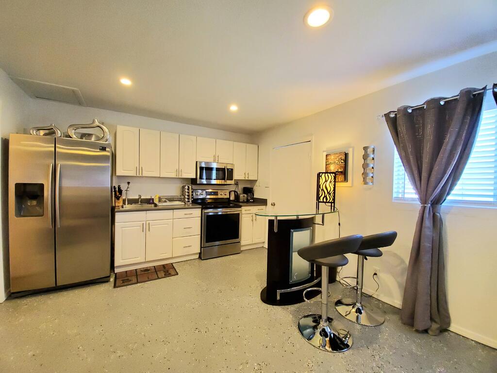 Modern Comfort - thumb 0