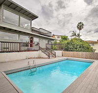 Modern Hillside Estate w/ Private Pool  View - Students Accommodation