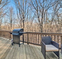 Modern Massanutten Resort Cabin - Private Deck - USA Accommodation