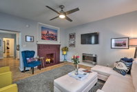 Modern Pet-Friendly Pad with Deck about 5Mi to Cincy Tourism Bookings