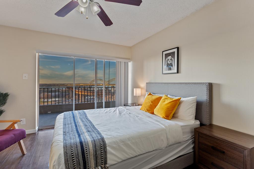 Modern Studio In Downtown Memphis - thumb 1