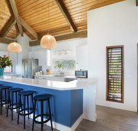 Mokuleia Beach House home - Tourism Bookings