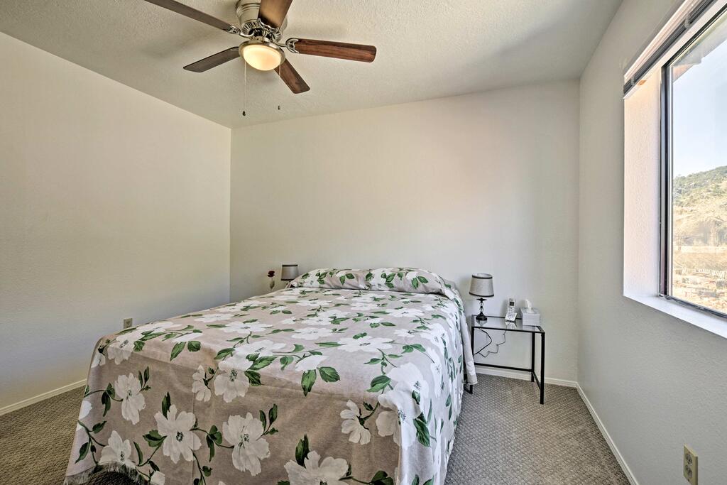 Mom's Place In Jemez - Cozy Home, 1mi To Hot Spring - thumb 1