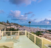 Moonlight Beach Home - China Accommodation