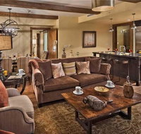 Morningside Edgemont - 3BR DeLuxe Ski in/Ski out - Tourism Bookings