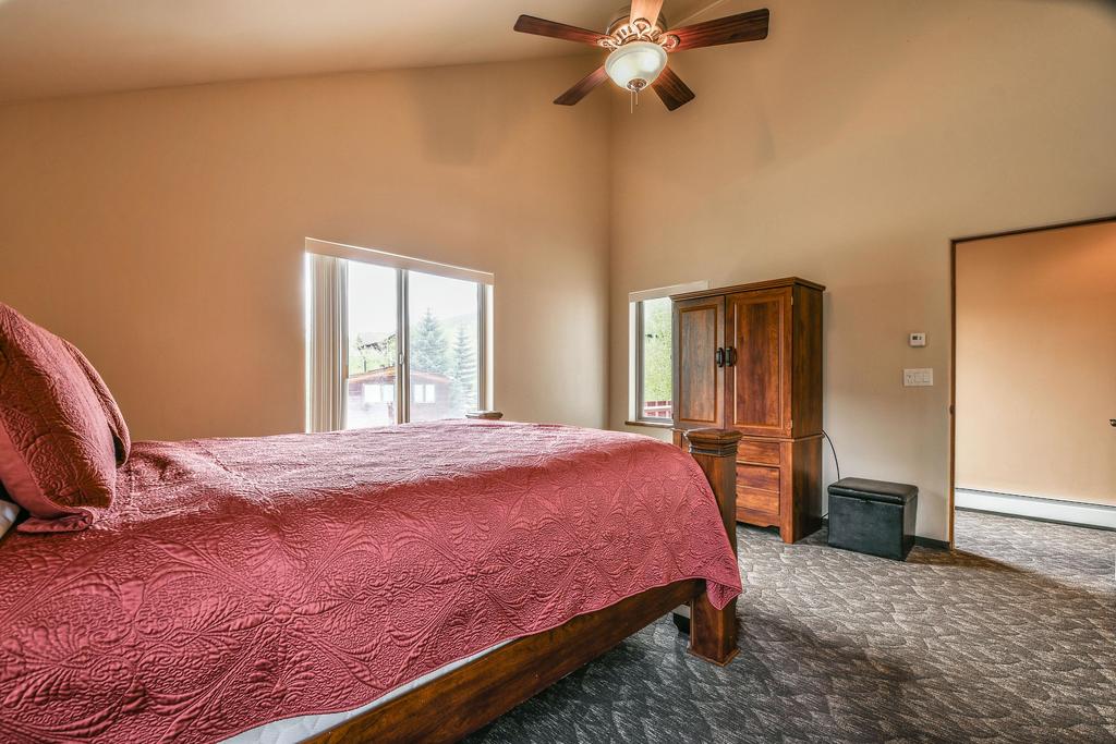 Mossy Rock Lodge 127 - thumb 1