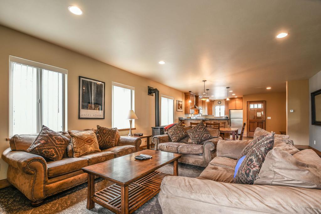 Mossy Rock Lodge 127 - thumb 0