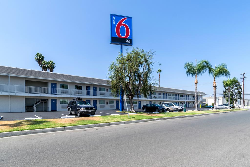 Motel 6-Anaheim, CA - Fullerton East - thumb 1