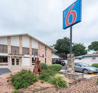 Motel 6-Boerne TX - Tourism Bookings