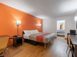 Motel 6-Bryan, TX - University Area