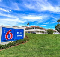 Motel 6-Carlsbad, CA Beach - USA Accommodation