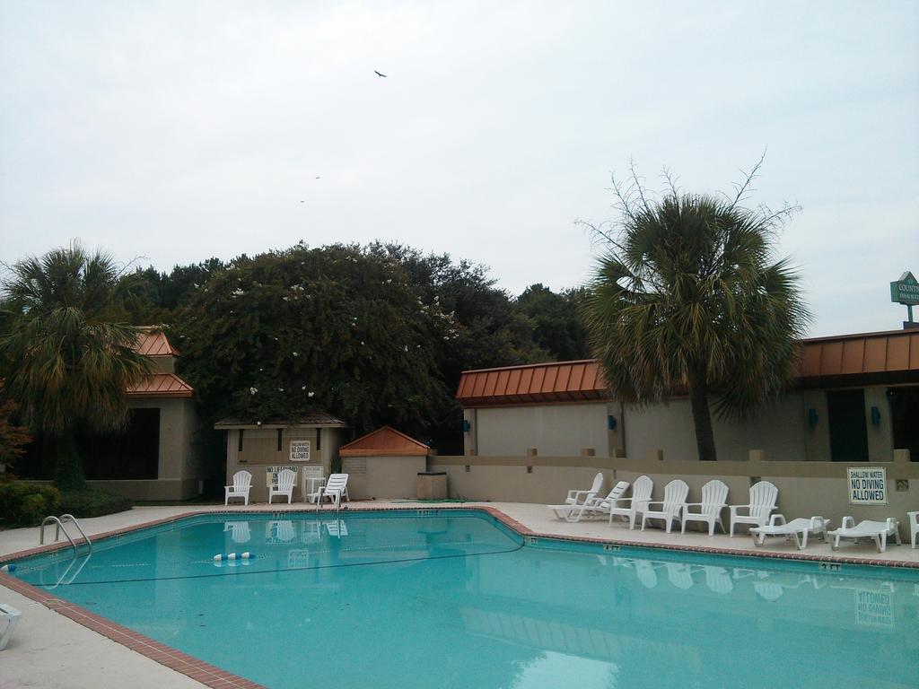 Motel 6-Florence, SC - thumb 3