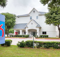 Motel 6-Grand Prairie TX - Near Six Flags Drive - Tourism Bookings