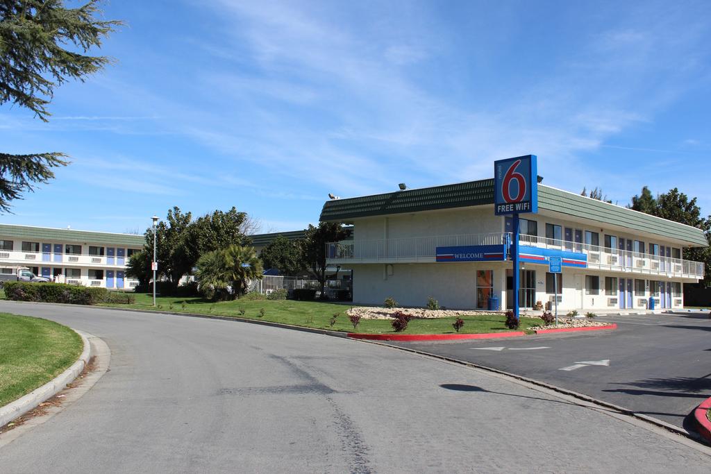 Motel 6-King City, CA - thumb 2