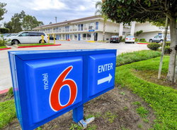 Motel 6-Temecula, CA - Historic Old Town