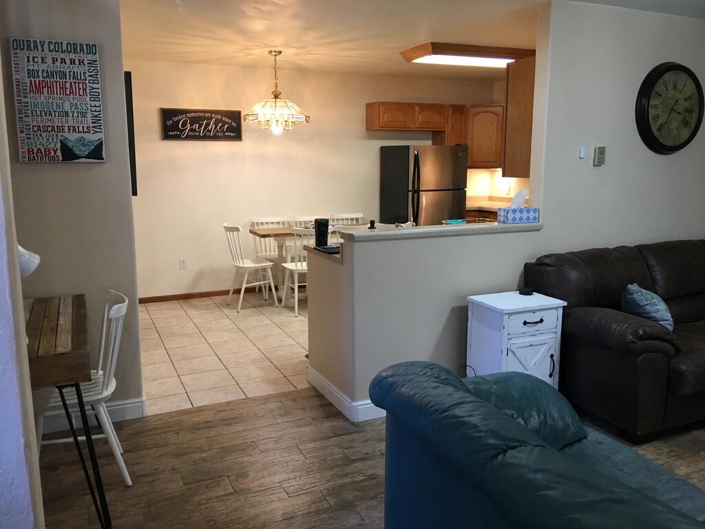 Mountain Retreat - thumb 1