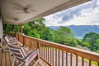 Mountain View Marshall Home with Private Hot Tub Tourism Bookings
