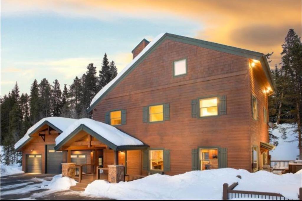 Mountain View Villa - thumb 0