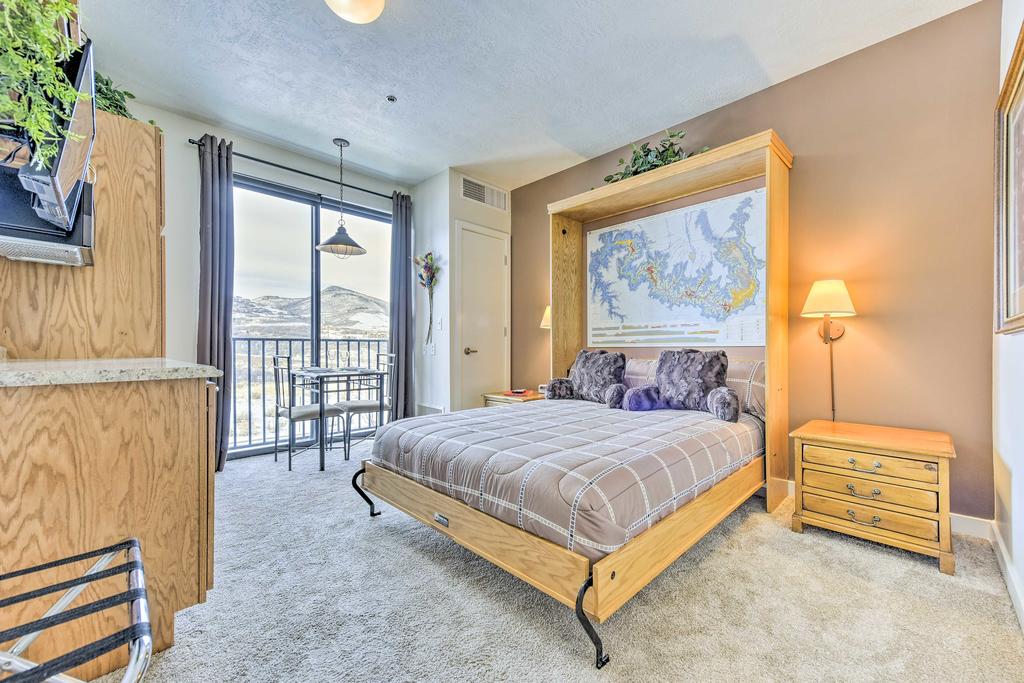 Mountain-View Park City Area Studio With Resort Perks - thumb 2
