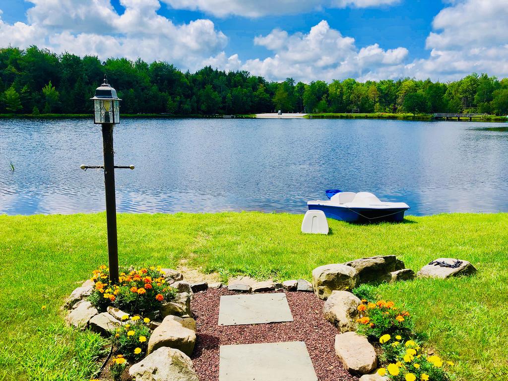 Mt. Maplewood Lake House Apt. - thumb 1