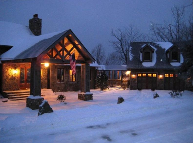 Multi-Million Dollar Designer Mountain Estate - thumb 1